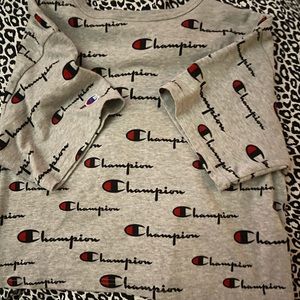 Worn once! Champion crop top, loose fitting.